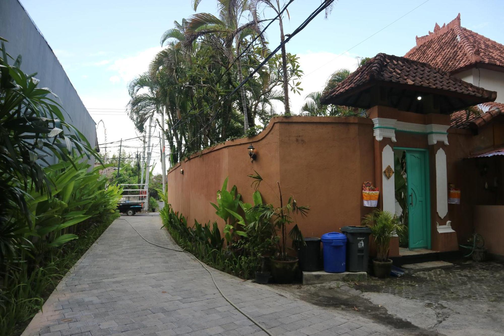 Villa Alam Biru Gardenia Seminyak Exterior foto